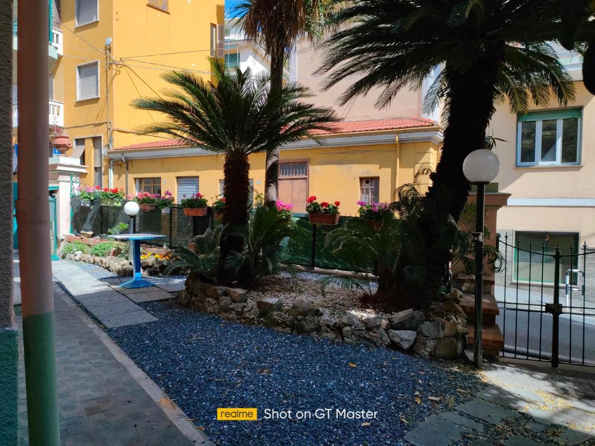 Villa Arcobaleno Rondo Garibaldi Sanremo Exterior photo