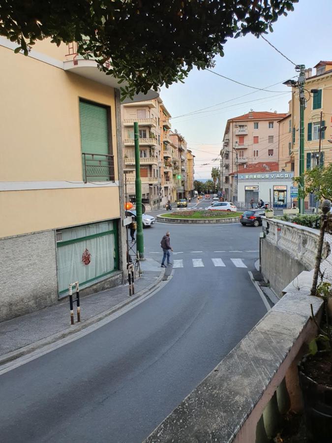 Villa Arcobaleno Rondo Garibaldi Sanremo Exterior photo